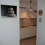 Kelly's Apartment *